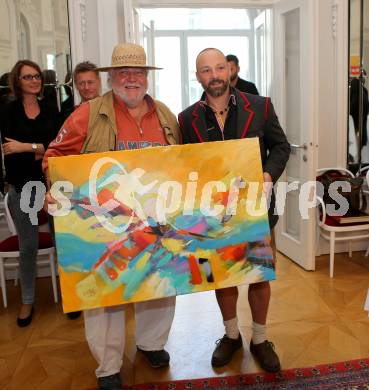 EBEL Eishockey Bundesliga. Wahl zum Eishockeysuperstar 2015.  Gerhard Unterluggauer (VSV), Bernd Svetnik. Klagenfurt, 10.9.2015. 
Foto: Kuess
---
pressefotos, pressefotografie, kuess, qs, qspictures, sport, bild, bilder, bilddatenbank