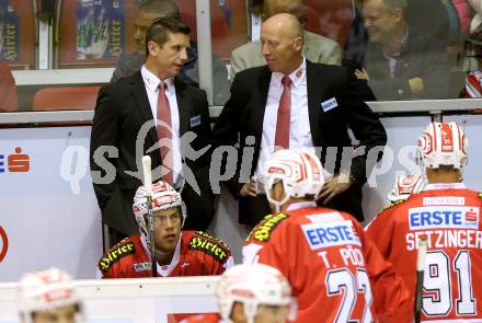 EBEL. Eishockey Bundesliga. KAC gegen Fehervar AV 19. Co-Trainer Kirk Furey, Trainer Doug Mason (KAC). Klagenfurt, am 11.9.2015.
Foto: Kuess

---
pressefotos, pressefotografie, kuess, qs, qspictures, sport, bild, bilder, bilddatenbank