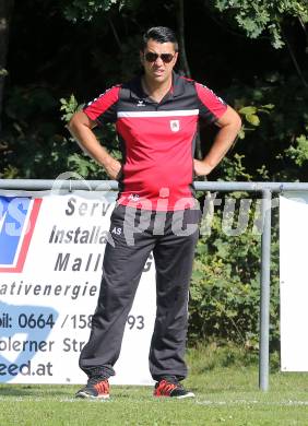 Fussball 1. KLasse D. Rueckersdorf gegen Klopeinersee. Trainer Achim Paul Streicher (Rueckersdorf). Rueckersdorf, am 12.9.2015.
Foto: Kuess
---
pressefotos, pressefotografie, kuess, qs, qspictures, sport, bild, bilder, bilddatenbank