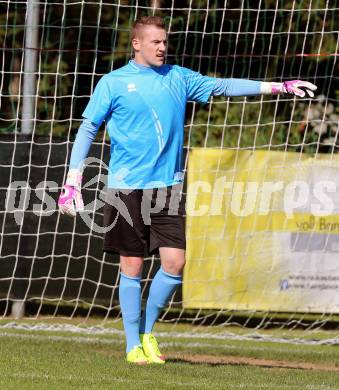 Fussball 1. KLasse D. Rueckersdorf gegen Klopeinersee. Florian Lampichler, (Klopeinersee). Rueckersdorf, am 12.9.2015.
Foto: Kuess
---
pressefotos, pressefotografie, kuess, qs, qspictures, sport, bild, bilder, bilddatenbank