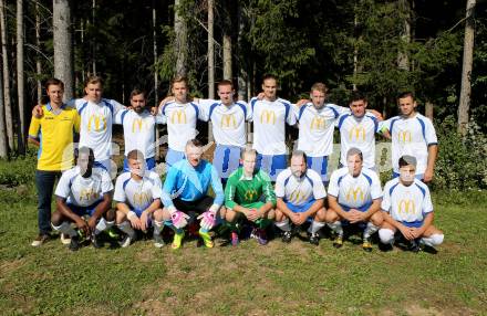 Fussball 1. KLasse D. Rueckersdorf gegen Klopeinersee. Mannschaftfoto Klopeinersee. Rueckersdorf, am 12.9.2015.
Foto: Kuess
---
pressefotos, pressefotografie, kuess, qs, qspictures, sport, bild, bilder, bilddatenbank