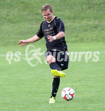 Fussball Kaerntner Liga. Koettmannsdorf gegen Gmuend. Peter Pucker (Koettmannsdorf). Koettmannsdorf, am 13.9.2015.
Foto: Kuess
---
pressefotos, pressefotografie, kuess, qs, qspictures, sport, bild, bilder, bilddatenbank