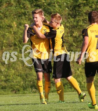 Fussball 1. Klasse D. Griffen gegen St. Margareten/Ros. Torjubel Vinzenz Martin Benger (Griffen). Griffen, am 12.9.2015.
Foto: Kuess
---
pressefotos, pressefotografie, kuess, qs, qspictures, sport, bild, bilder, bilddatenbank