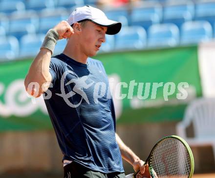 Kelag Power Future Tennisturnier. Finale. Jubel Bastian Trinker. Werzer Arena Poertschach, am 30.8.2015.
Foto: Kuess
---
pressefotos, pressefotografie, kuess, qs, qspictures, sport, bild, bilder, bilddatenbank