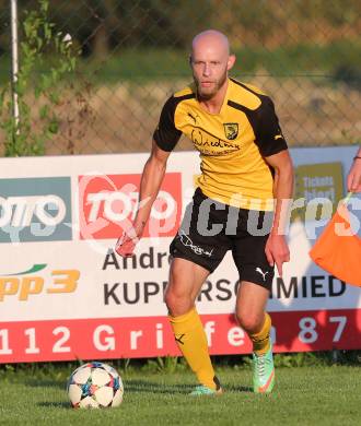 Fussball 1. Klasse D. Griffen gegen St. Margareten/Ros. Andreas Rapatz (Griffen). Griffen, am 12.9.2015.
Foto: Kuess
---
pressefotos, pressefotografie, kuess, qs, qspictures, sport, bild, bilder, bilddatenbank