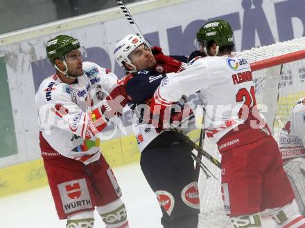 EBEL. Eishockey Bundesliga. EC VSV gegen HCB Suedtirol. Brock McBride,  (VSV), Brett Flemming, Anton Bernard (Bozen). Villach, am 18.9.2015.
Foto: Kuess 


---
pressefotos, pressefotografie, kuess, qs, qspictures, sport, bild, bilder, bilddatenbank