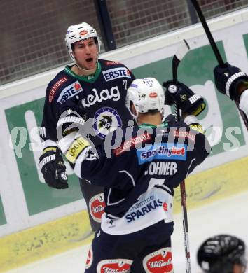 EBEL. Eishockey Bundesliga. EC VSV gegen HCB Suedtirol. Torjubel Mark Santorelli, (VSV). Villach, am 18.9.2015.
Foto: Kuess 


---
pressefotos, pressefotografie, kuess, qs, qspictures, sport, bild, bilder, bilddatenbank