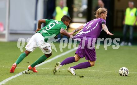 Fussball Sky go Erste Liga. SK Austria Klagenfurt gegen SC Austria Lustenau.  Dominic Puercher (Klagenfurt), Seifedin Chabbi (Lustenau). Klagenfurt, am 15.9.2015.
Foto: Kuess  
---
pressefotos, pressefotografie, kuess, qs, qspictures, sport, bild, bilder, bilddatenbank