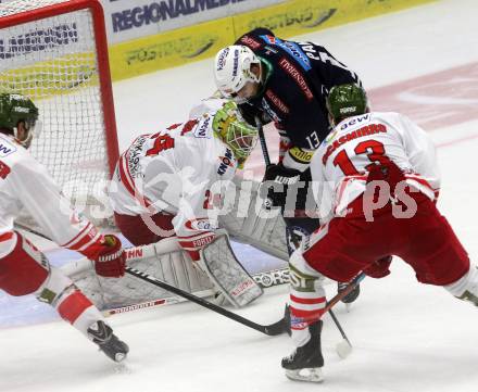 EBEL. Eishockey Bundesliga. EC VSV gegen HCB Suedtirol.  Ziga Pance,  (VSV), Jaroslav Huebl,  Nathan DiCasmirro (Bozen). Villach, am 18.9.2015.
Foto: Kuess 


---
pressefotos, pressefotografie, kuess, qs, qspictures, sport, bild, bilder, bilddatenbank