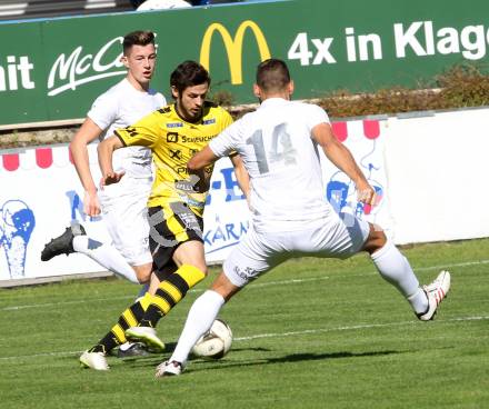 Fussball. Regionalliga. ASV gegen Allerheiligen. Oliver Pusztai, Philipp Matthias Gaggl (ASV), David Zink (Allerheiligen). Klagenfurt, 20.9.2015.
Foto: Kuess
---
pressefotos, pressefotografie, kuess, qs, qspictures, sport, bild, bilder, bilddatenbank