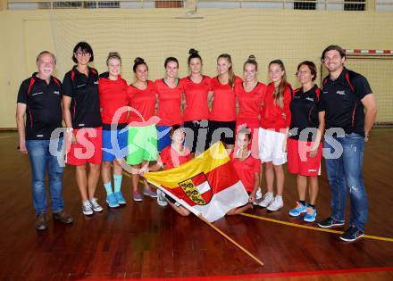 Spiele der Freundschaft. Mannschaftsfoto Basketball. Bihac, Bosnien, am 19.9.2015.
Foto: Kuess
---
pressefotos, pressefotografie, kuess, qs, qspictures, sport, bild, bilder, bilddatenbank