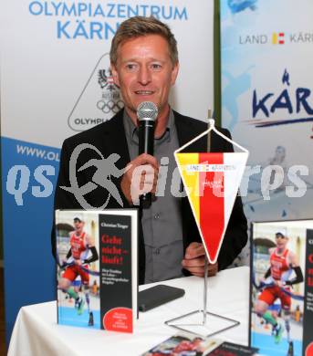 Behindertensport. Buchpraesentation Christian Troger. Arno Arthofer. Klagenfurt, am 21.9.2015.
Foto: Kuess
---
pressefotos, pressefotografie, kuess, qs, qspictures, sport, bild, bilder, bilddatenbank