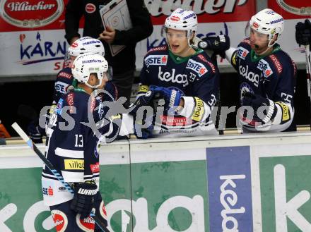 EBEL. Eishockey Bundesliga. EC VSV gegen HC TWK Innsbruck. Torjubel Ziga Pance (VSV). Villach, am 25.9.2015.
Foto: Kuess 


---
pressefotos, pressefotografie, kuess, qs, qspictures, sport, bild, bilder, bilddatenbank