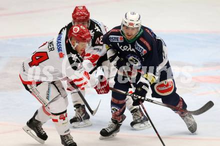 EBEL. Eishockey Bundesliga. EC VSV gegen HC TWK Innsbruck. Miha Verlic, (VSV), Jeff Ulmer (Innsbruck). Villach, am 25.9.2015.
Foto: Kuess 


---
pressefotos, pressefotografie, kuess, qs, qspictures, sport, bild, bilder, bilddatenbank