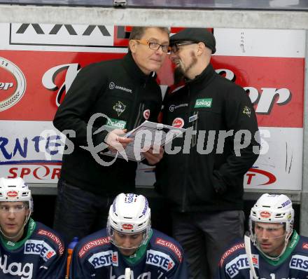 EBEL. Eishockey Bundesliga. EC VSV gegen HC TWK Innsbruck. Trainer Hannu Jaervenpaeae, Co-Trainer Markus Peintner (VSV). Villach, am 25.9.2015.
Foto: Kuess 


---
pressefotos, pressefotografie, kuess, qs, qspictures, sport, bild, bilder, bilddatenbank