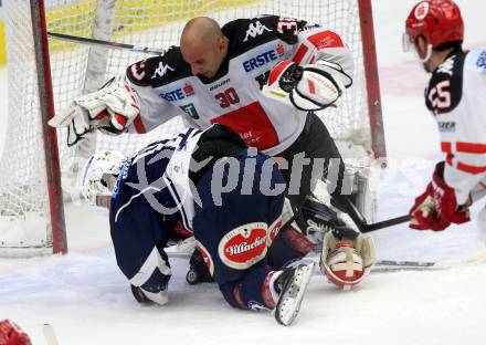 EBEL. Eishockey Bundesliga. EC VSV gegen HC TWK Innsbruck. Brock McBride, (VSV), Andy Chiodo (Innsbruck). Villach, am 25.9.2015.
Foto: Kuess 


---
pressefotos, pressefotografie, kuess, qs, qspictures, sport, bild, bilder, bilddatenbank