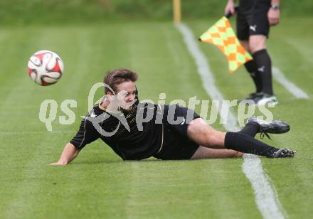 Fussball. Kaerntner Liga. Koettmannsdorf gegen Maria Saal. Fabian Janschitz (Koettmannsdorf). Koettmannsdorf, 26.9.2015.
Foto: Kuess
---
pressefotos, pressefotografie, kuess, qs, qspictures, sport, bild, bilder, bilddatenbank