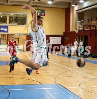 Basketball 2. Bundesliga. KOS Celovec gegen Chin Min Dragons St. Poelten.  Grega Mali (KOS). Klagenfurt, am 26.9.2015.
Foto: Kuess
---
pressefotos, pressefotografie, kuess, qs, qspictures, sport, bild, bilder, bilddatenbank