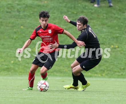 Fussball. Kaerntner Liga. Koettmannsdorf gegen Maria Saal. Stephan Borovnik (Koettmannsdorf), Naim Bejaoui (Maria Saal). Koettmannsdorf, 26.9.2015.
Foto: Kuess
---
pressefotos, pressefotografie, kuess, qs, qspictures, sport, bild, bilder, bilddatenbank