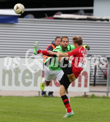 Fussball Regionalliga. Annabichler SV gegen Kalsdorf. Darjan Curanovic, (ASV), Andreas Fischer (Kalsdorf). Annabichl, am 27.9.2015.
Foto: Kuess
---
pressefotos, pressefotografie, kuess, qs, qspictures, sport, bild, bilder, bilddatenbank