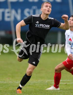 Fussball Unterliga Ost. St. Jakob/Rosental gegen Alpe Adria. Adis Osmanagic (St. Jakob). St. Jakob, am 26.9.2015.
Foto: Kuess
---
pressefotos, pressefotografie, kuess, qs, qspictures, sport, bild, bilder, bilddatenbank