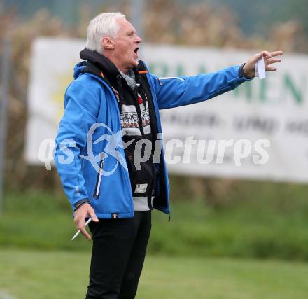 Fussball Unterliga Ost. St. Jakob/Rosental gegen Alpe Adria. Trainer Albert Parth (Alpe Adria). St. Jakob, am 26.9.2015.
Foto: Kuess
---
pressefotos, pressefotografie, kuess, qs, qspictures, sport, bild, bilder, bilddatenbank