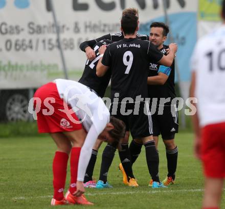 Fussball Unterliga Ost. St. Jakob/Rosental gegen Alpe Adria. Torjubel (St. Jakob). St. Jakob, am 26.9.2015.
Foto: Kuess
---
pressefotos, pressefotografie, kuess, qs, qspictures, sport, bild, bilder, bilddatenbank