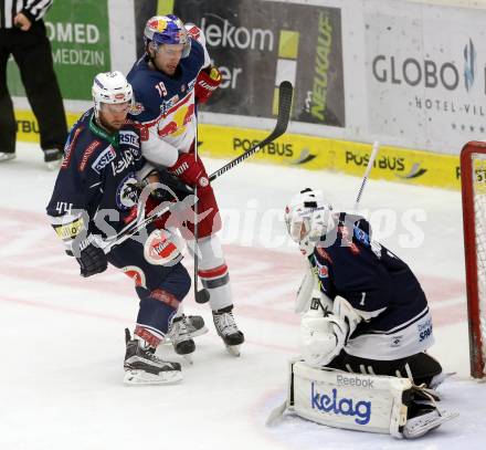 EBEL. Eishockey Bundesliga. EC VSV gegen EC Red Bull Salzburg.  Matt Kelly, Jean Philippe Lamoureux,  (VSV), Kyle Beach (Salzburg). Villach, am 27.9.2015.
Foto: Kuess 


---
pressefotos, pressefotografie, kuess, qs, qspictures, sport, bild, bilder, bilddatenbank