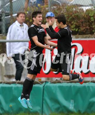 Fussball Unterliga Ost. St. Jakob/Rosental gegen Alpe Adria. Torjubel Manuel Alexander Schuettelkopf, Marco Koller (St. Jakob). St. Jakob, am 26.9.2015.
Foto: Kuess
---
pressefotos, pressefotografie, kuess, qs, qspictures, sport, bild, bilder, bilddatenbank