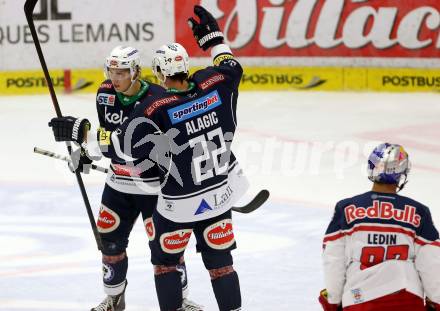 EBEL. Eishockey Bundesliga. EC VSV gegen EC Red Bull Salzburg. Torjubel Valentin Leiler, Adis Alagic (VSV). Villach, am 27.9.2015.
Foto: Kuess 


---
pressefotos, pressefotografie, kuess, qs, qspictures, sport, bild, bilder, bilddatenbank