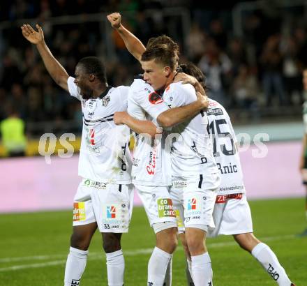 Fussball tipico Bundesliga. RZ Pellets WAC gegen SV Josko Ried. Torjubel Daniel Drescher (WAC). Wolfsberg, am 3.10.2015.
Foto: Kuess
---
pressefotos, pressefotografie, kuess, qs, qspictures, sport, bild, bilder, bilddatenbank