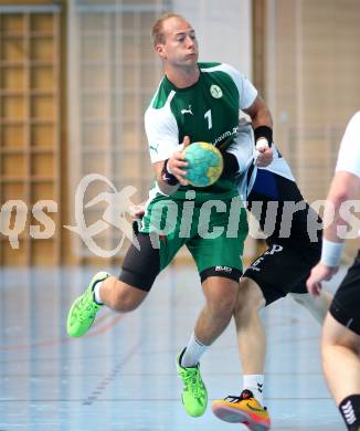 Handball Bundesliga. schlafraum.at Kaernten gegen UHC SISPO Gaenserndorf. Leopold Wagner (schlafraum.at). Viktring, am 4.10.2015.
Foto: Kuess
---
pressefotos, pressefotografie, kuess, qs, qspictures, sport, bild, bilder, bilddatenbank