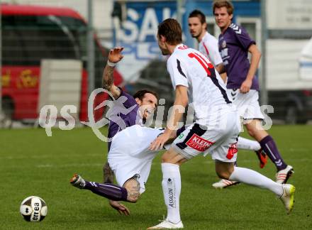 Fussball. Kaerntner Liga. SAK gegen Globasnitz. Nico Hrstic (SAK), Rok Pavlicic (Globasnitz). Klagenfurt, 4.10.2015.
Foto: Kuess
---
pressefotos, pressefotografie, kuess, qs, qspictures, sport, bild, bilder, bilddatenbank