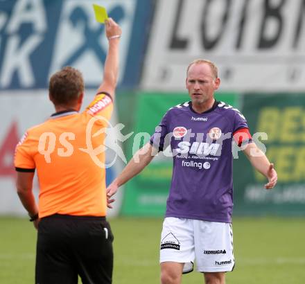 Fussball. Kaerntner Liga. SAK gegen Globasnitz. Gelbe Karte Simon Sadjak  (Globasnitz). Klagenfurt, 4.10.2015.
Foto: Kuess
---
pressefotos, pressefotografie, kuess, qs, qspictures, sport, bild, bilder, bilddatenbank