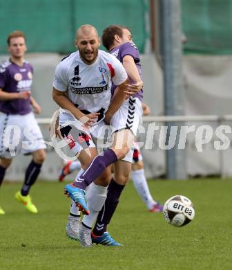 Fussball. Kaerntner Liga. SAK gegen Globasnitz. Christian Dlopst (SAK), Mario Hutter (Globasnitz). Klagenfurt, 4.10.2015.
Foto: Kuess
---
pressefotos, pressefotografie, kuess, qs, qspictures, sport, bild, bilder, bilddatenbank