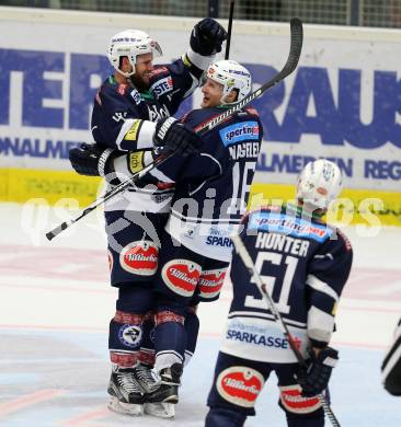 EBEL. Eishockey Bundesliga. EC VSV gegen HC Orli Znojmo. Torjubel Matt Kelly, Daniel Nageler (VSV). Villach, am 27.9.2015.
Foto: Kuess 


---
pressefotos, pressefotografie, kuess, qs, qspictures, sport, bild, bilder, bilddatenbank