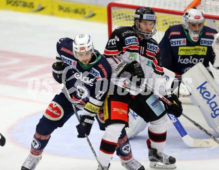 EBEL. Eishockey Bundesliga. EC VSV gegen HC Orli Znojmo.  Florian Muehlstein, (VSV), Branislav Rehus (Znojmo). Villach, am 27.9.2015.
Foto: Kuess 


---
pressefotos, pressefotografie, kuess, qs, qspictures, sport, bild, bilder, bilddatenbank