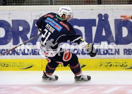 EBEL. Eishockey Bundesliga. EC VSV gegen HC Orli Znojmo. Torjubel Benjamin Petrik (VSV). Villach, am 27.9.2015.
Foto: Kuess 


---
pressefotos, pressefotografie, kuess, qs, qspictures, sport, bild, bilder, bilddatenbank