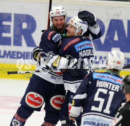 EBEL. Eishockey Bundesliga. EC VSV gegen HC Orli Znojmo. Torjubel Matt Kelly, Daniel Nageler (VSV). Villach, am 27.9.2015.
Foto: Kuess 


---
pressefotos, pressefotografie, kuess, qs, qspictures, sport, bild, bilder, bilddatenbank