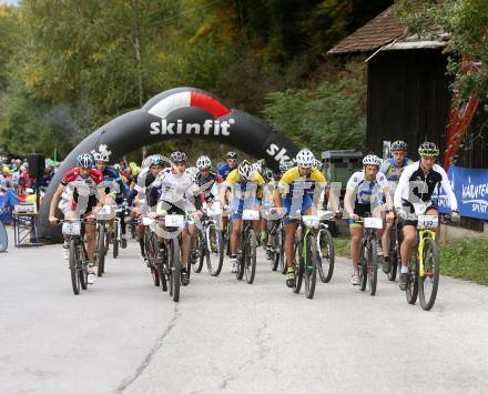 Bergduathlon. Kosiak Loewe.  Start. Feistritz im Rosental, am 10.10.2015.
Foto: Kuess 
---
pressefotos, pressefotografie, kuess, qs, qspictures, sport, bild, bilder, bilddatenbank