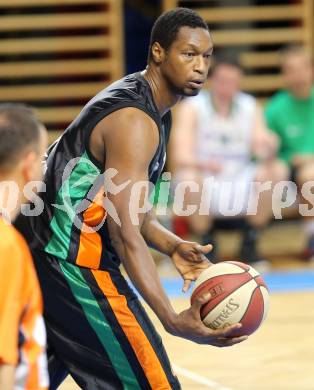 Basketball 2. Bundesliga 2015/16 Grunddurchgang 4.Runde. KOS Celovec gegen Basket Flames Wien.  Seyni N Diaye (Basket Flames Wien). Klagenfurt, am 10.10.2015.
Foto: Kuess
---
pressefotos, pressefotografie, kuess, qs, qspictures, sport, bild, bilder, bilddatenbank