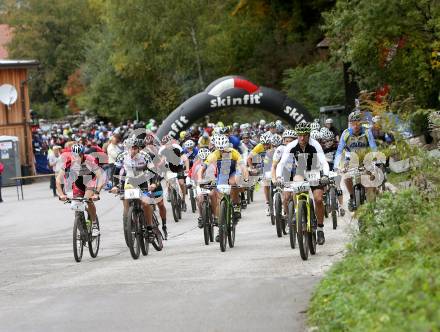 Bergduathlon. Kosiak Loewe. Start. Feistritz im Rosental, am 10.10.2015.
Foto: Kuess 
---
pressefotos, pressefotografie, kuess, qs, qspictures, sport, bild, bilder, bilddatenbank