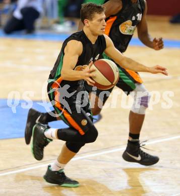 Basketball 2. Bundesliga 2015/16 Grunddurchgang 4.Runde. KOS Celovec gegen Basket Flames Wien.  Dragisa Najdanovic  (Basket Flames Wien). Klagenfurt, am 10.10.2015.
Foto: Kuess
---
pressefotos, pressefotografie, kuess, qs, qspictures, sport, bild, bilder, bilddatenbank