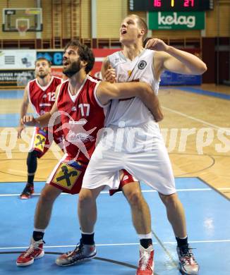 Basketball 2. Bundesliga 2015/16 Grunddurchgang 3.Runde. Woerthersee Piraten gegen Dragons St. Poelten. Sebastian Wuertz,  (Piraten), Denis Soldo (St. Poelten). Klagenfurt, am 3.10.2015.
Foto: Kuess
---
pressefotos, pressefotografie, kuess, qs, qspictures, sport, bild, bilder, bilddatenbank