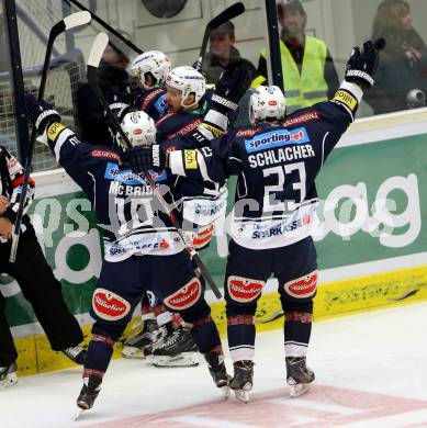 EBEL. Eishockey Bundesliga. EC VSV gegen KAC.  Torjubel Benjamin Petrik, Patrick Platzer, Brock McBride, Markus Schlacher (VSV). Villach, am 10.11.2015.
Foto: Kuess 


---
pressefotos, pressefotografie, kuess, qs, qspictures, sport, bild, bilder, bilddatenbank