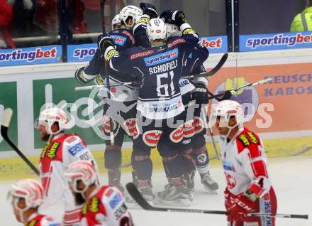 EBEL. Eishockey Bundesliga. EC VSV gegen KAC. Torjubel Ryan McKiernan, Mark Santorelli, Miha Verlic, Dustin Johner, Rick Schofield (VSV). Villach, am 10.11.2015.
Foto: Kuess 


---
pressefotos, pressefotografie, kuess, qs, qspictures, sport, bild, bilder, bilddatenbank