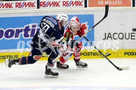 EBEL. Eishockey Bundesliga. EC VSV gegen KAC. Ryan McKiernan, (VSV), Manuel Ganahl (KAC). Villach, am 10.11.2015.
Foto: Kuess 


---
pressefotos, pressefotografie, kuess, qs, qspictures, sport, bild, bilder, bilddatenbank