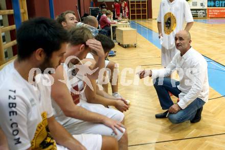 Basketball 2. Bundesliga 2015/16 Grunddurchgang 3.Runde. Woerthersee Piraten gegen Dragons St. Poelten.  Trainer Dragan Sliskovic (Piraten). Klagenfurt, am 3.10.2015.
Foto: Kuess
---
pressefotos, pressefotografie, kuess, qs, qspictures, sport, bild, bilder, bilddatenbank