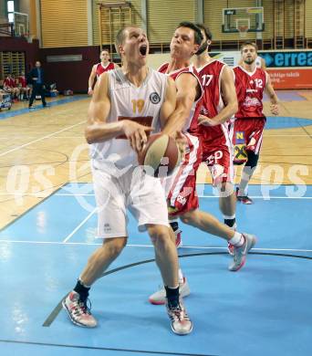 Basketball 2. Bundesliga 2015/16 Grunddurchgang 3.Runde. Woerthersee Piraten gegen Dragons St. Poelten. Sebastian Wuertz, (Piraten), Martin Speiser (St. Poelten). Klagenfurt, am 3.10.2015.
Foto: Kuess
---
pressefotos, pressefotografie, kuess, qs, qspictures, sport, bild, bilder, bilddatenbank