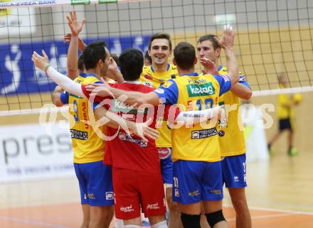 Volleyball. MEVZA. Aich/Dob gegen Mladost ZAGREB. Jubel  (Aich/Dob). Bleiburg, 14.10.2015.
Foto: Kuess
---
pressefotos, pressefotografie, kuess, qs, qspictures, sport, bild, bilder, bilddatenbank